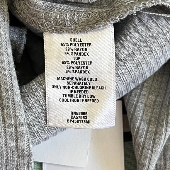 BP. Grey Ribbed Button Front Cropped Long Sleeve Top With Undershirt Cami Med - Picture 7 of 7